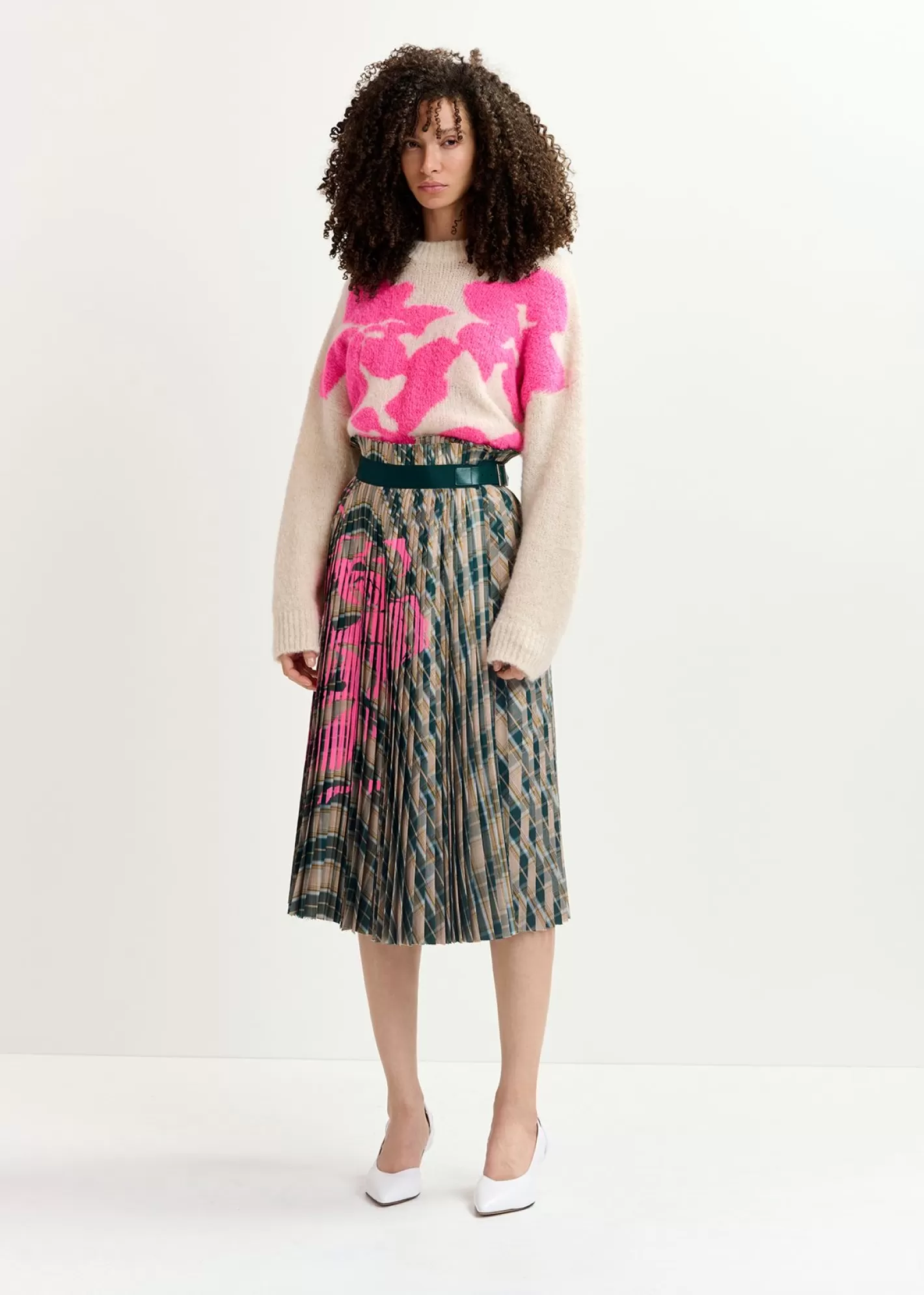 New Beige and dark green checked pleated skirt with floral print Fall 2024 Collection | Skirts