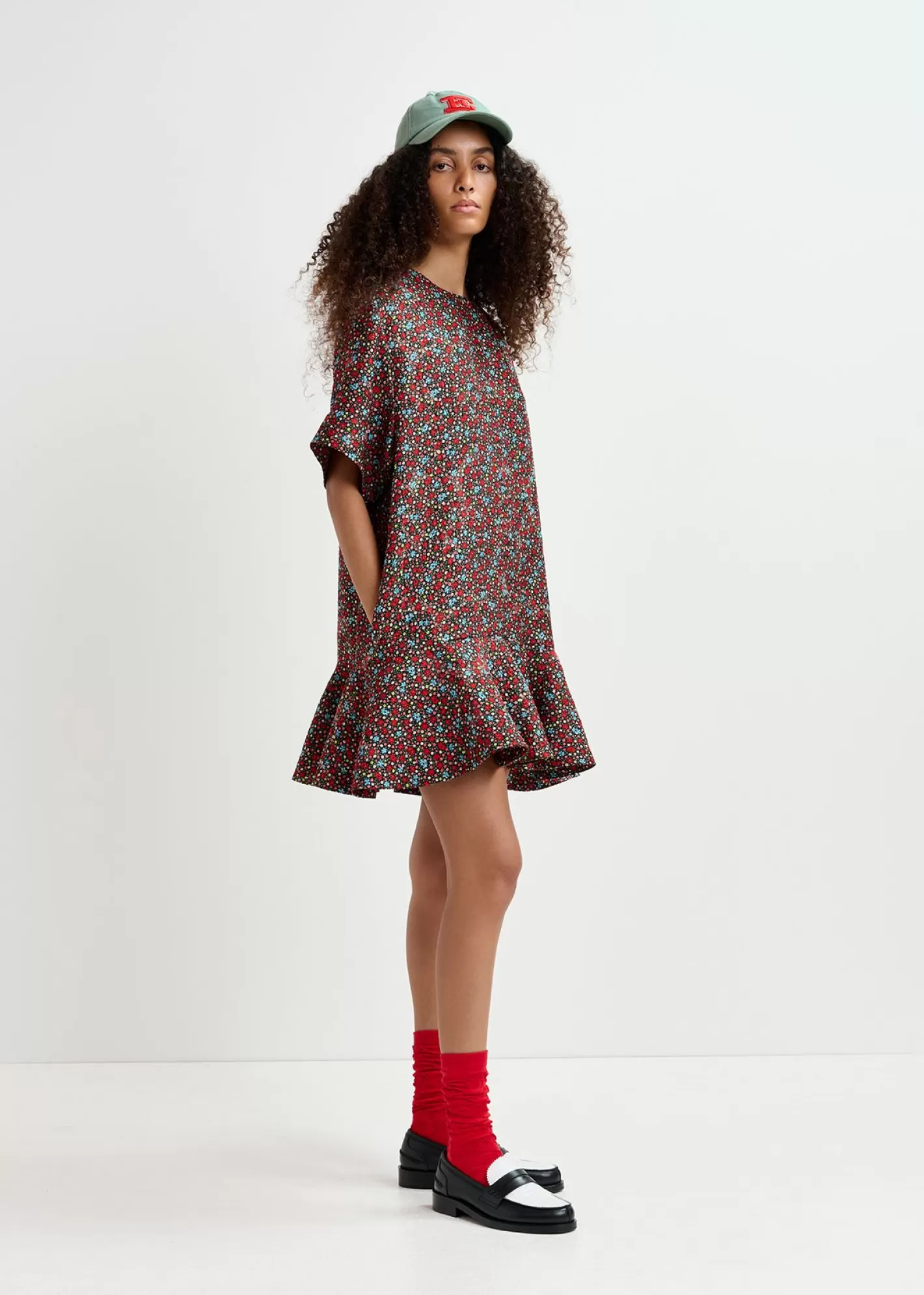 Best Black, red and blue mini dress with floral print Fall 2024 Collection | Prints