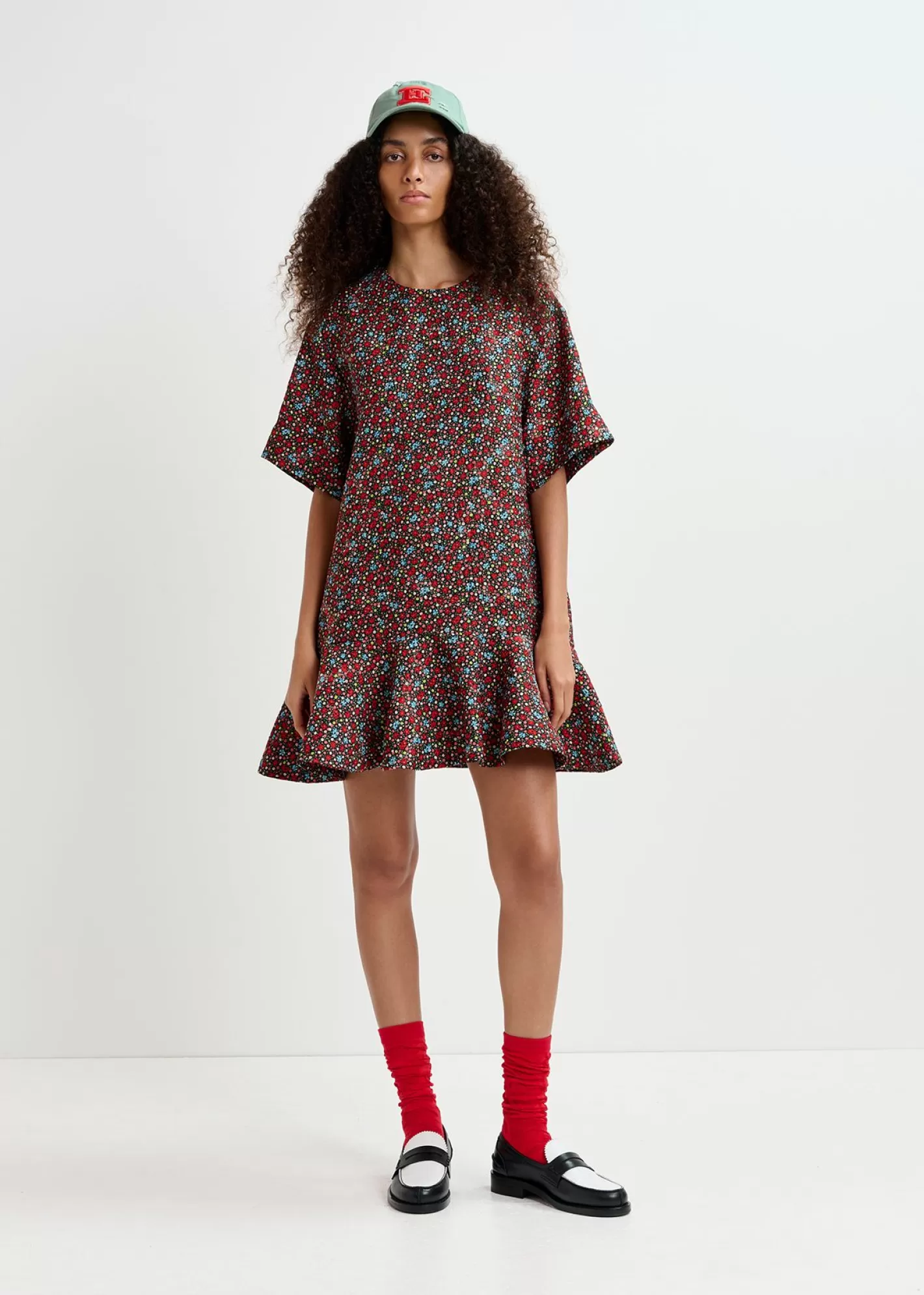Best Black, red and blue mini dress with floral print Fall 2024 Collection | Prints