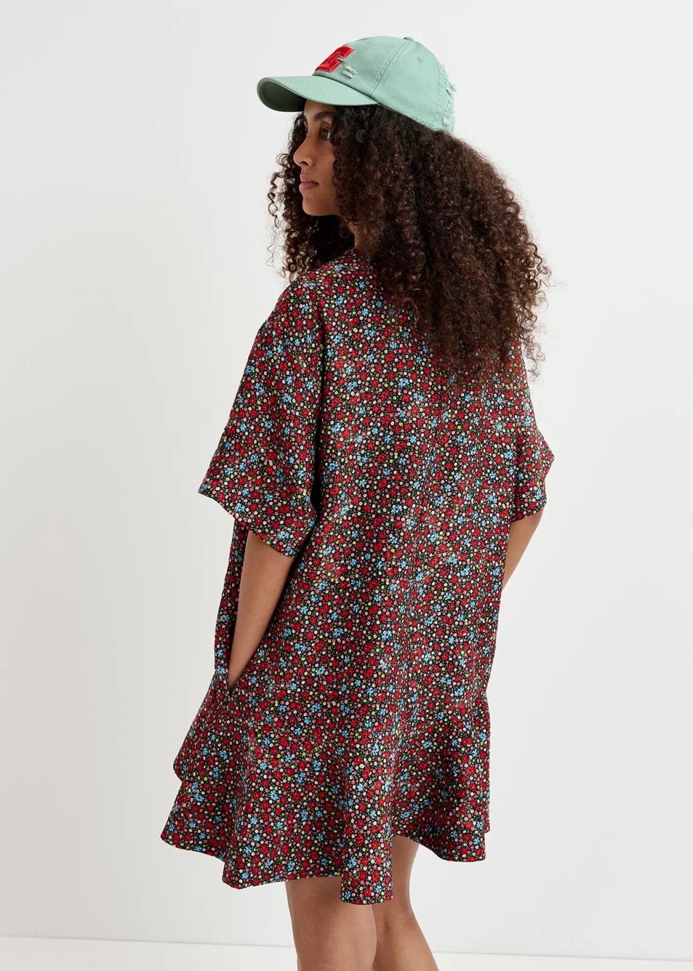 Best Black, red and blue mini dress with floral print Fall 2024 Collection | Prints