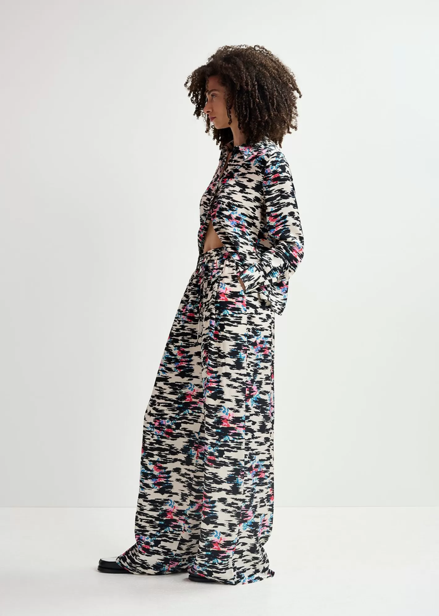 Cheap Black, white and multicolored zebra-print wide-leg pants Prints | Pants & Shorts