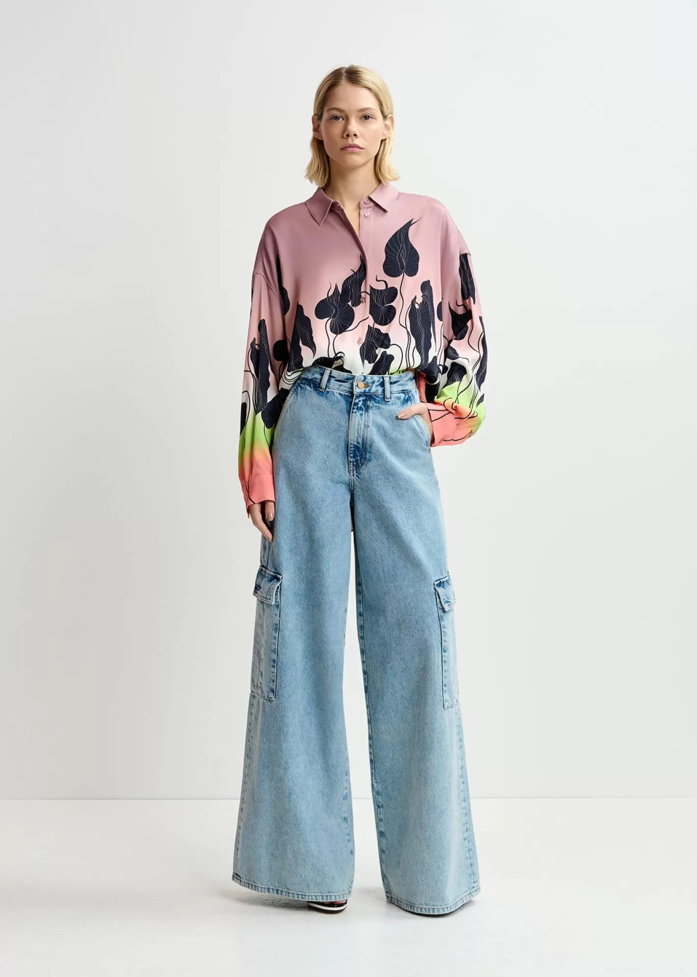 Flash Sale wide-leg cargo jeans Fall 2024 Collection | Denim