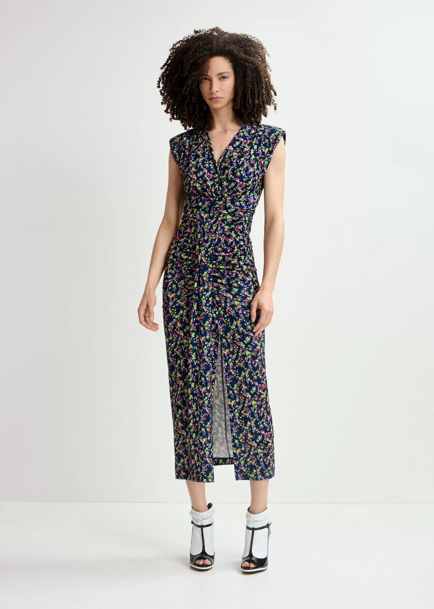 Shop Dark blue stretch-jersey midi dress with floral print Prints | Dresses