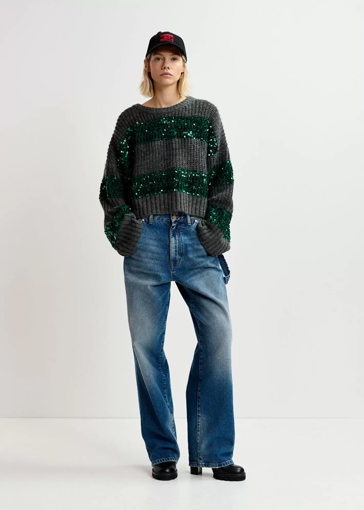 Store Dark grey and dark green knit sweater with sequin-embellished stripes Fall 2024 Collection | Sweaters & Cardigans