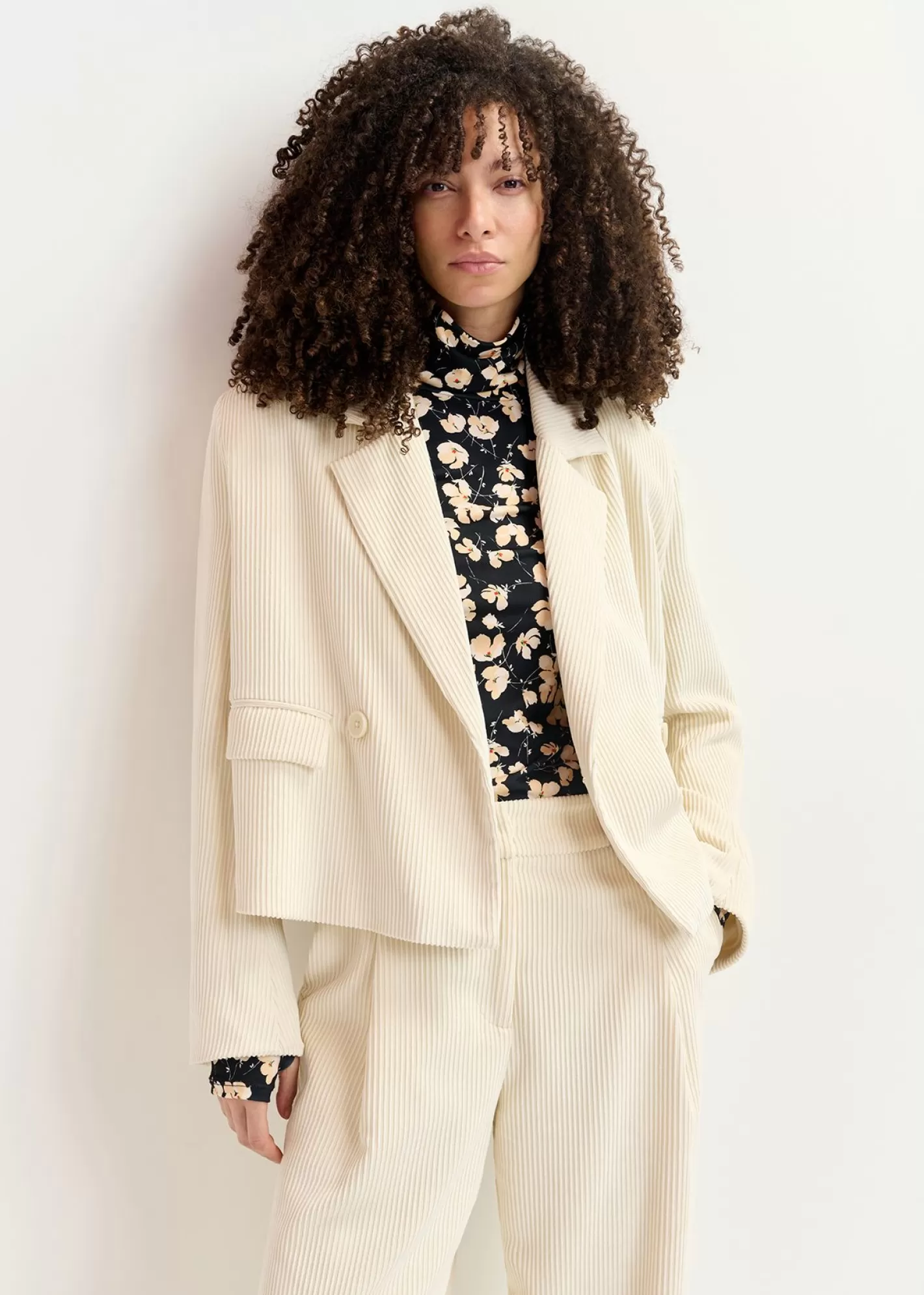 Sale corduroy cropped blazer Fall 2024 Collection | Coats & Jackets