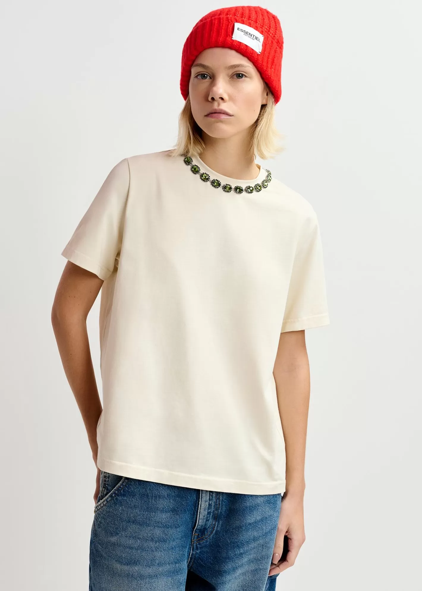 Outlet Ecru cotton T-shirt with rhinestone-embellished neckline Fall 2024 Collection | T-shirts