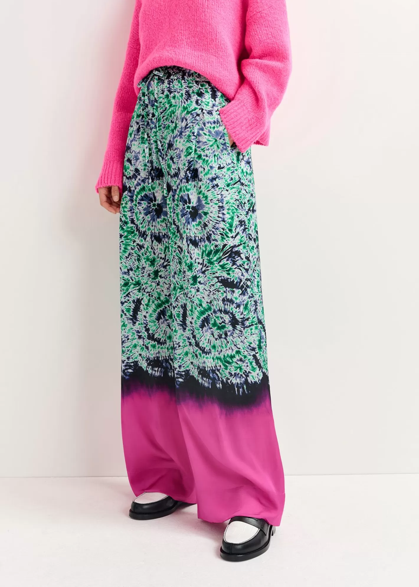 Cheap Green and navy blue abstract-print wide-leg pants with dip-dyed effect Fall 2024 Collection | Prints