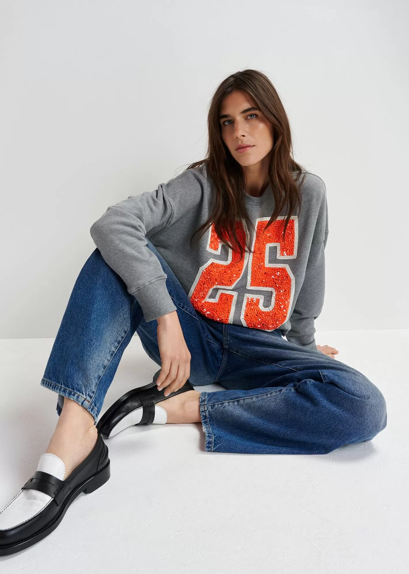 Sale Grey and orange organic cotton sweatshirt with sequin and bead "25" embroideries Fall 2024 Collection | Sweatshirts