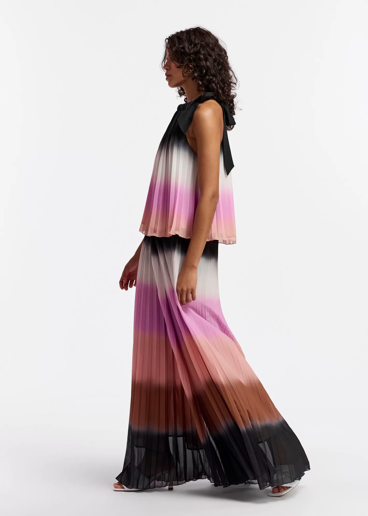 Store Multicolor plissé halter neck top with gradient effect Fall 2024 Collection | Tops & Blouses