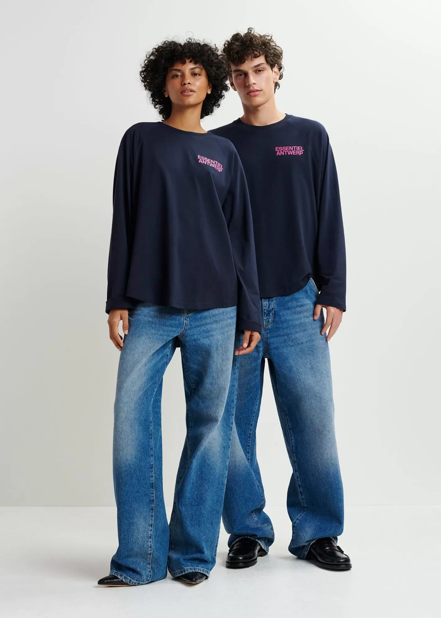 Flash Sale Navy blue organic cotton long-sleeved T-shirt with logo print Loungewear | FLUID Collection