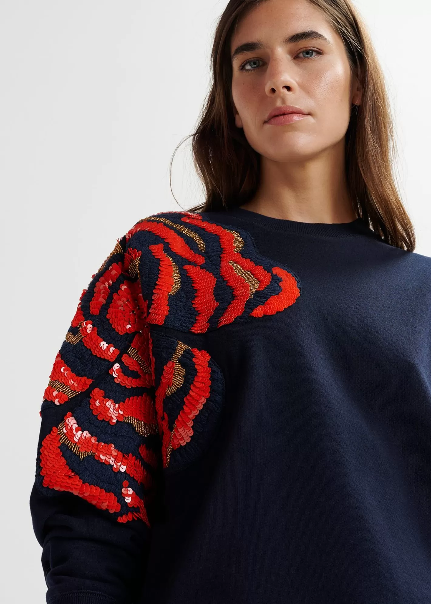 Discount Navy blue organic cotton sweatshirt with sequin and bead embroideries Fall 2024 Collection | Sweatshirts