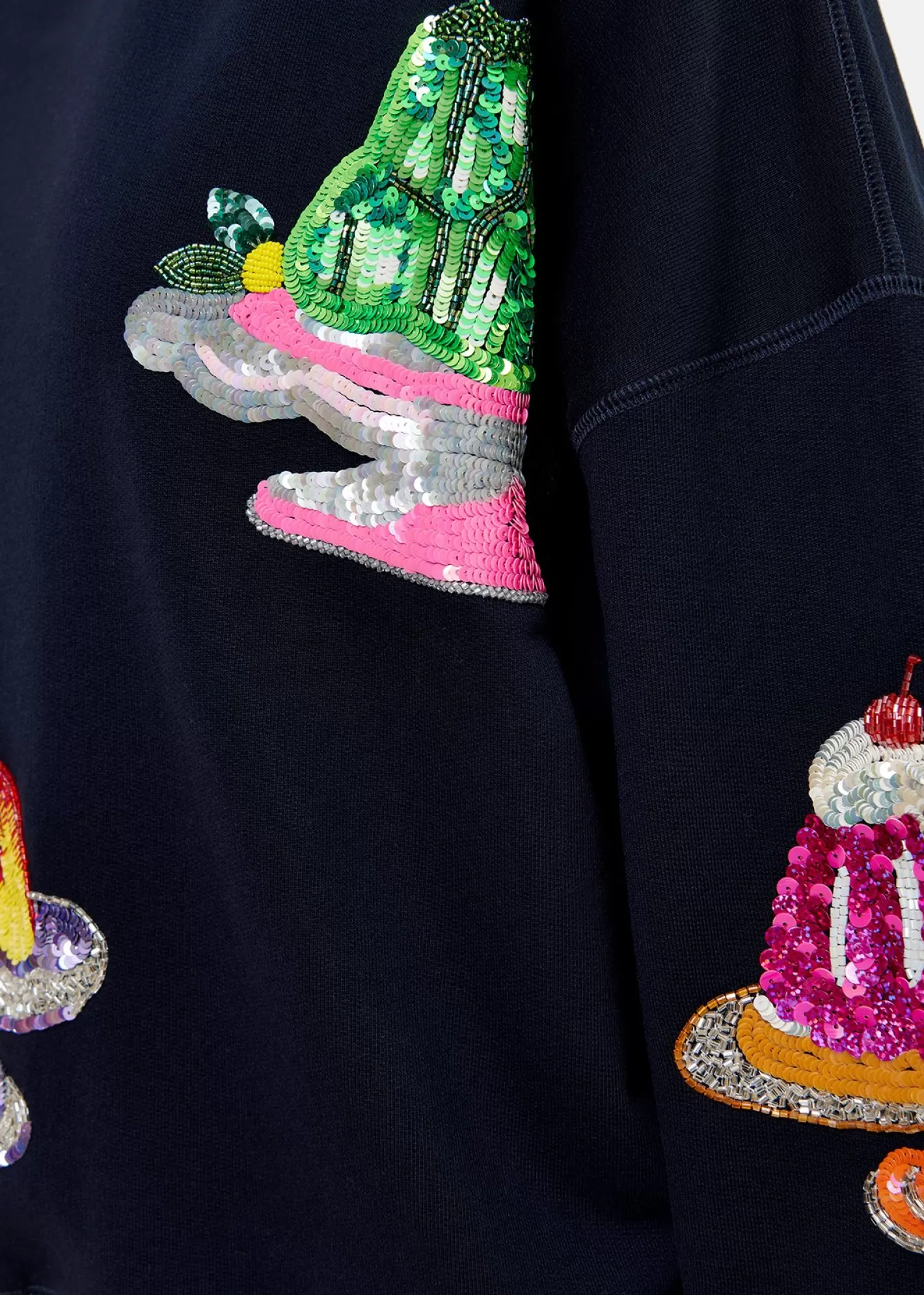Store Navy blue organic cotton sweatshirt with sequin and bead-embroidered pies Sweatshirts