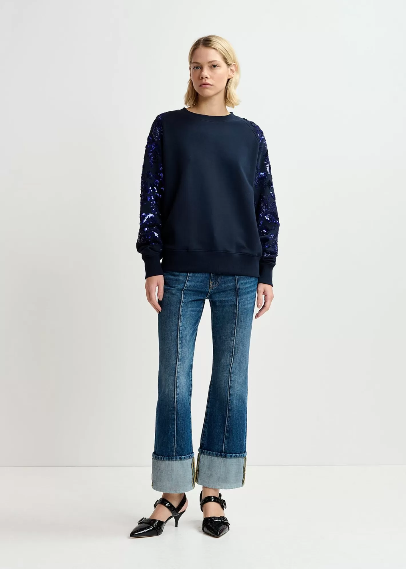 Hot Navy blue organic cotton sweatshirt with sequin and bead-embroidered sleeves Fall 2024 Collection | Sweatshirts