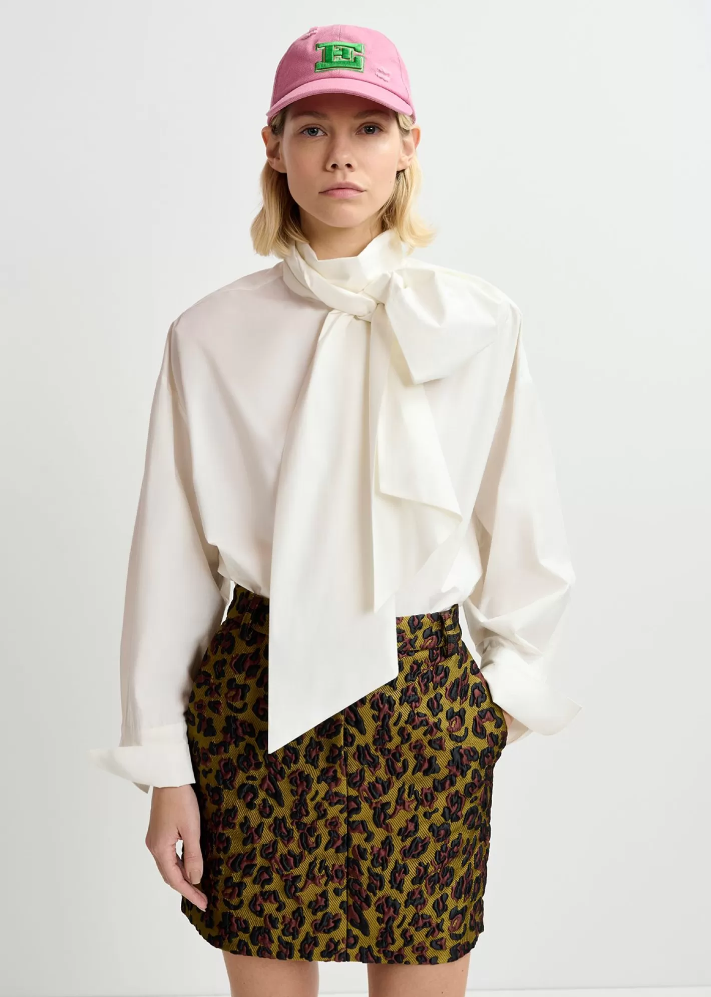 Cheap cotton shirt with pussy bow Fall 2024 Collection | Tops & Blouses