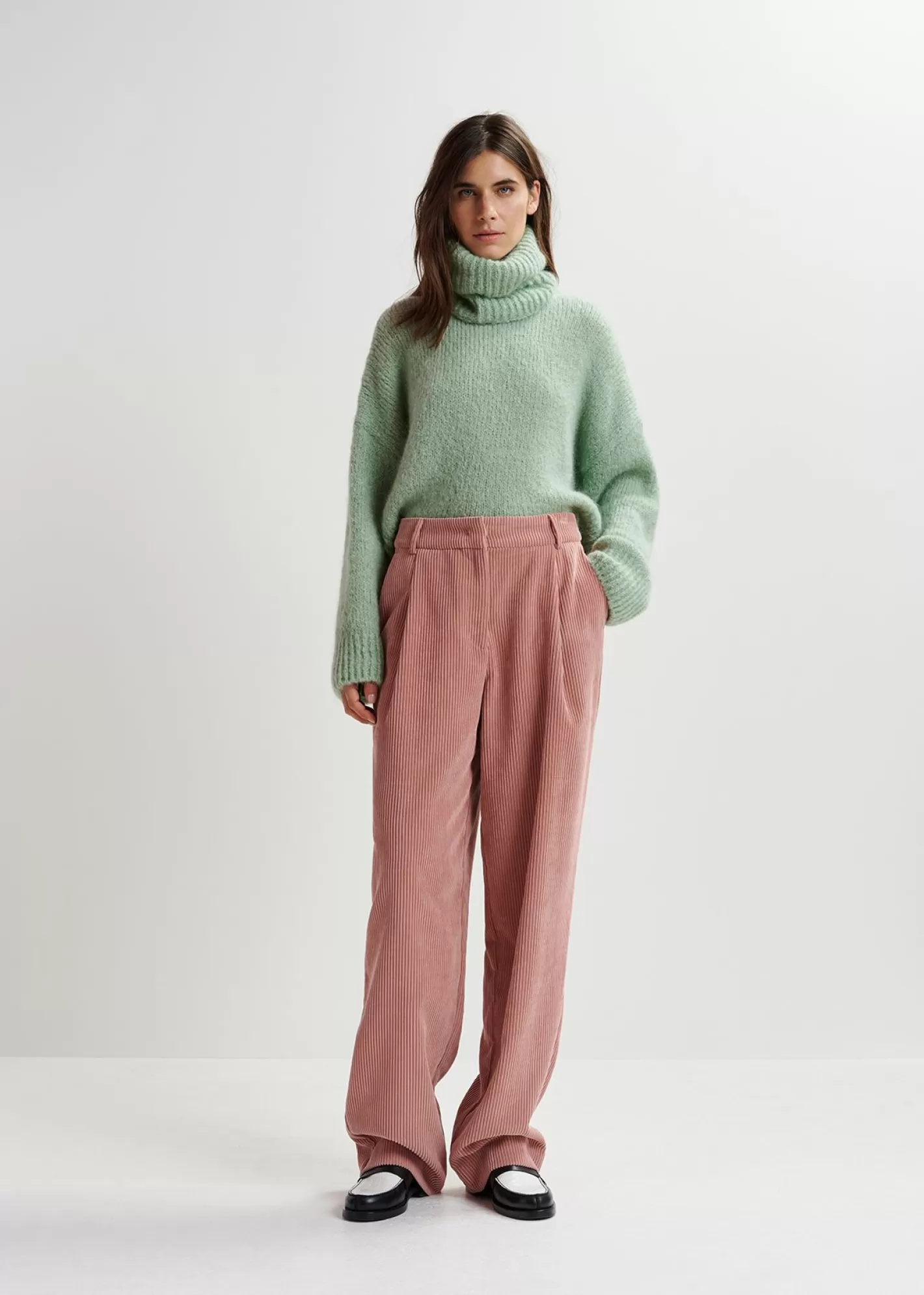 Best Vintage pink corduroy tapered-leg pants Fall 2024 Collection | Pants & Shorts