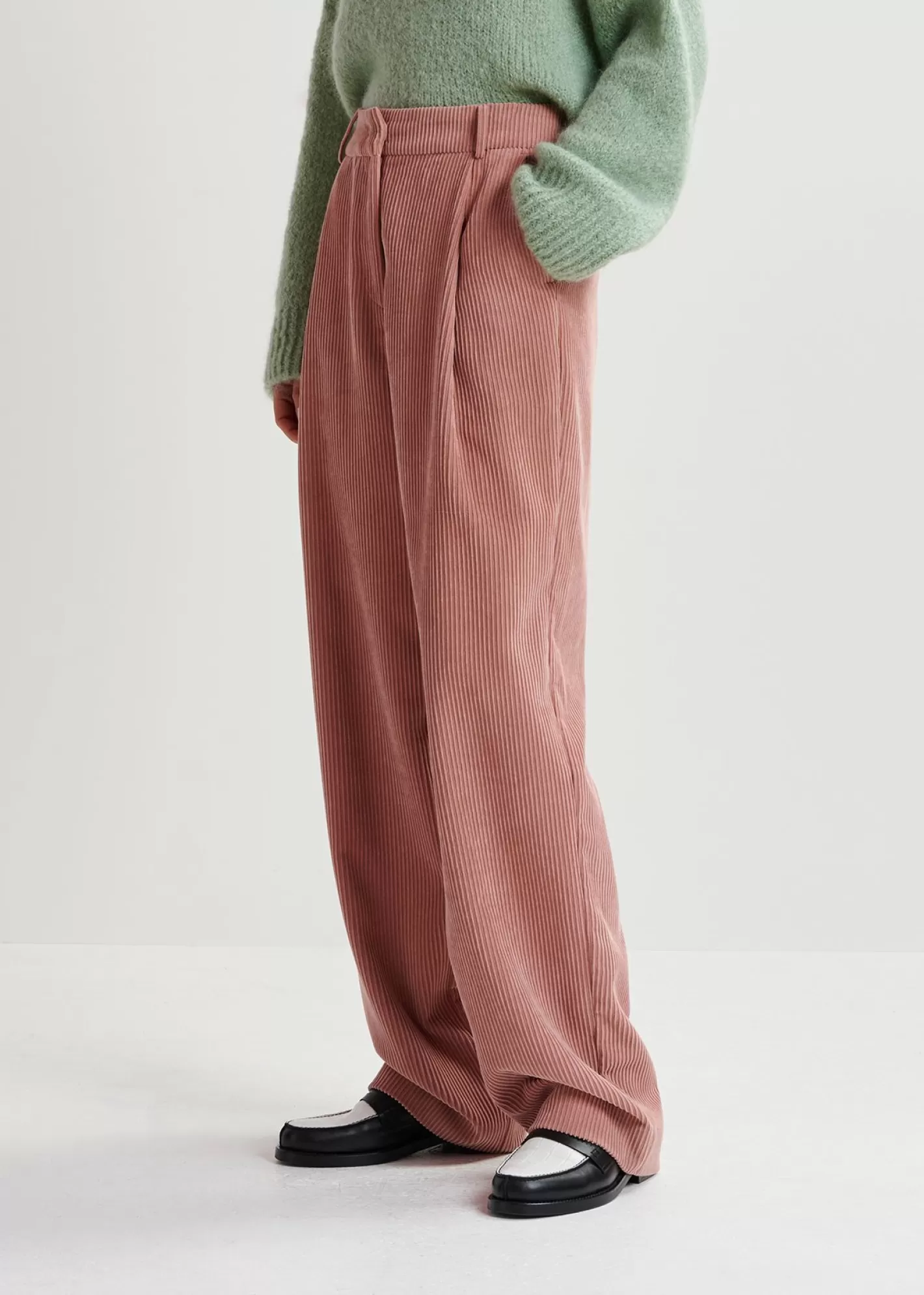Best Vintage pink corduroy tapered-leg pants Fall 2024 Collection | Pants & Shorts