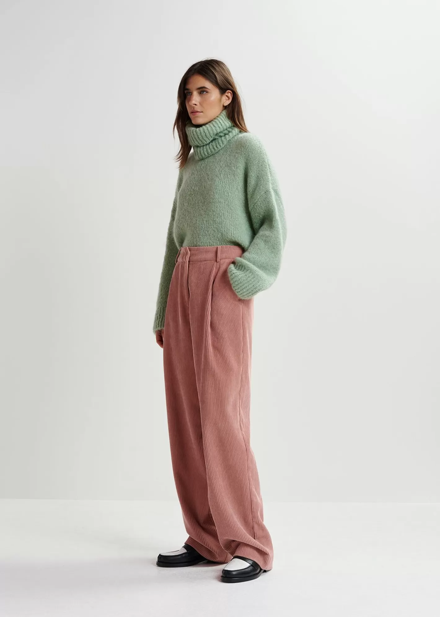 Best Vintage pink corduroy tapered-leg pants Fall 2024 Collection | Pants & Shorts