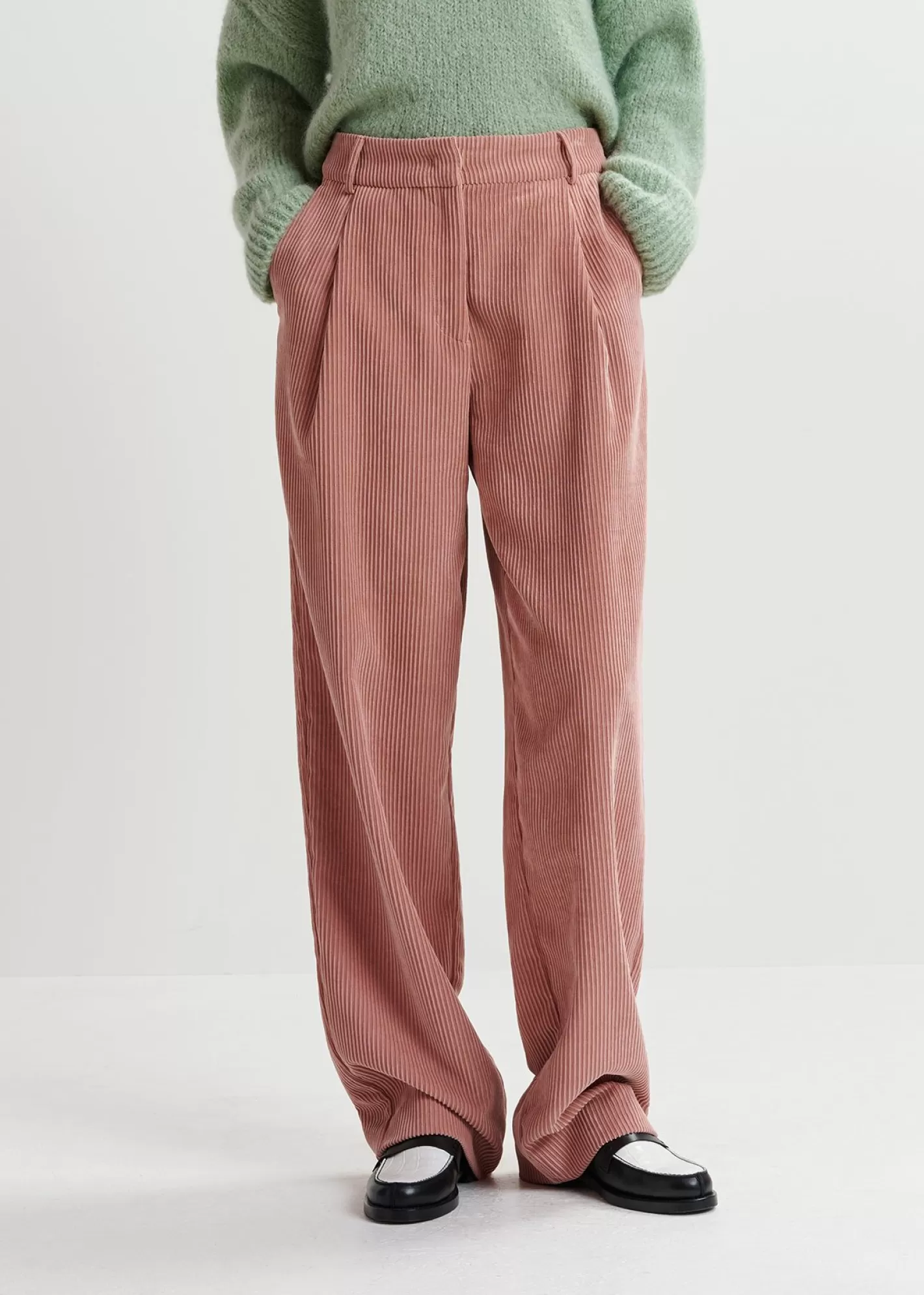 Best Vintage pink corduroy tapered-leg pants Fall 2024 Collection | Pants & Shorts