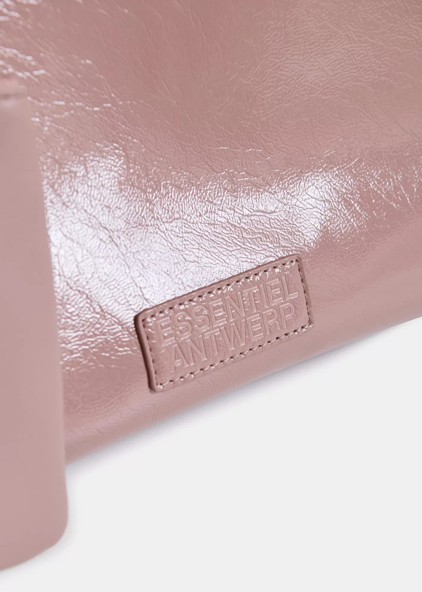 Best Vintage pink faux patent-leather shopper bag Fall 2024 Collection | Bags