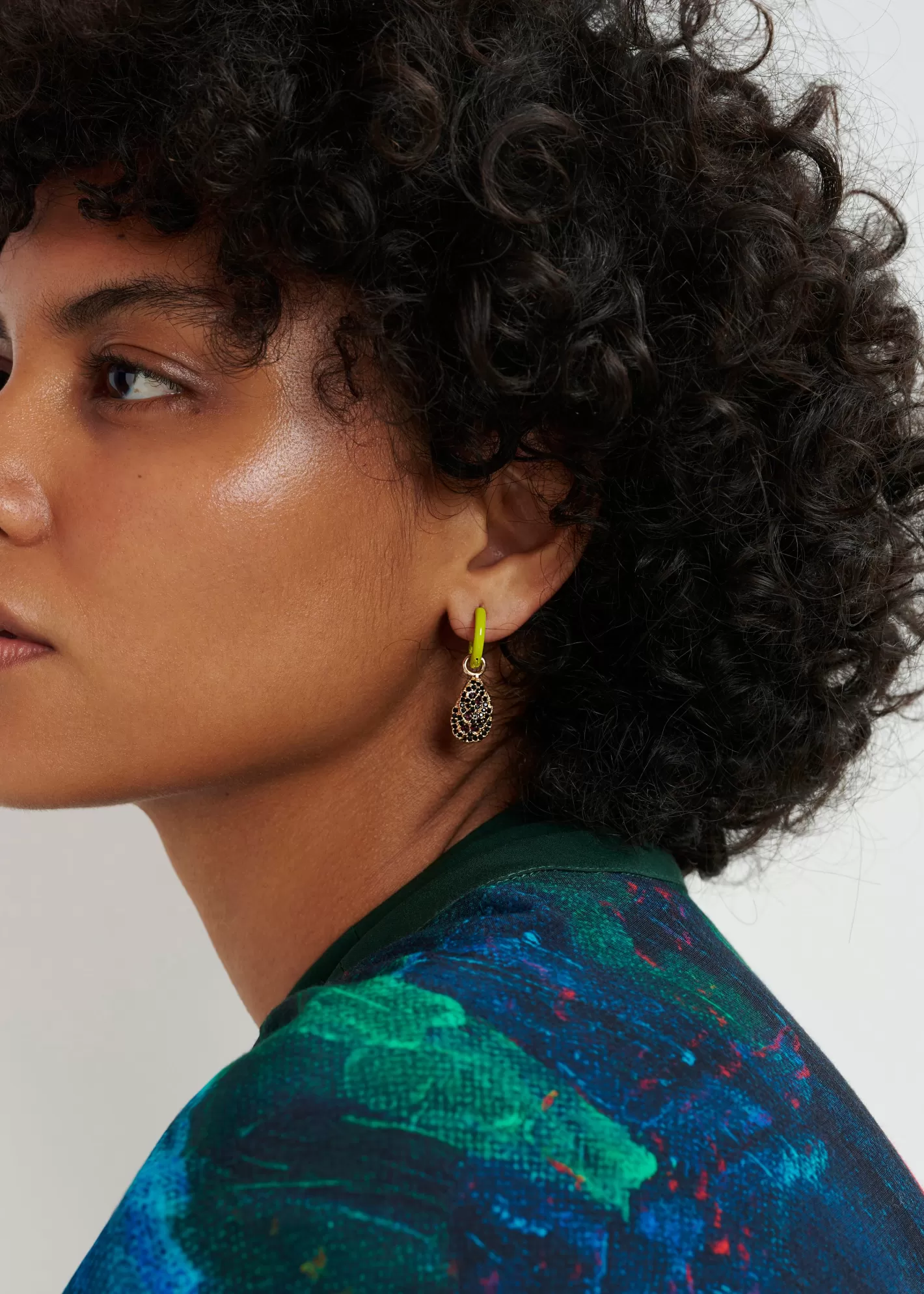 Shop Yellow hoop earrings with oyster and crab pendants - collaboration with KMSKA KMSKA X Essentiel Antwerp | Jewelry